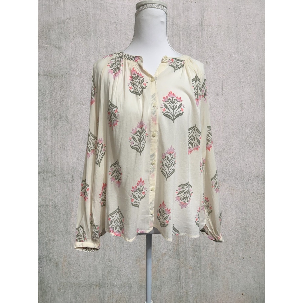NWT Old Navy S Women Long Sleeve Cream Off White Floral Blouse Top Button Up